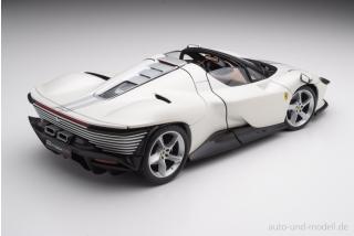 Ferrari Daytona SP3 weiß Burago 1:18 Signature Series Metallmodell