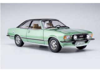 Opel Commodore B GS/E Coupé 1975 - jade green  met. Touring Modelcars 1:18 Metallmodell 2 Türen, Motorhaube und Kofferraum zu öffnen!