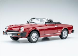 Pininfarina Spidereuropa 1982 - rosso limited 740 pieces Touring Modelcars 1:18 Metallmodell 2 Türen, Motorhaube und Kofferraum zu öffnen!