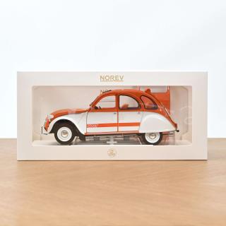 Citroën 2CV Spot 1976    Norev 1:18 Metallmodell 2 Türen, Motorhaube und Kofferraum zu öffnen!