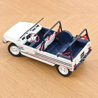 Citroën Méhari 2016 Blue White Red  Norev 1:18 Metallmodell 2 Türen und Motorhaube zu öffnen!