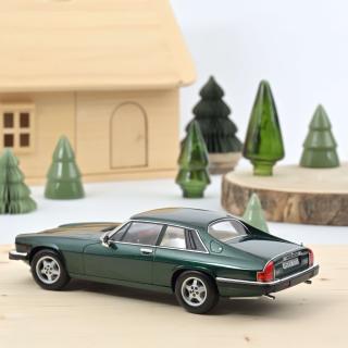 Jaguar XJ-S 5.3 H.E. Coupé 1982 - Green metallic Norev 1:18 Metallmodell (Türen/Hauben nicht zu öffnen!)