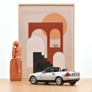 Mercedes-Benz SLK 1996 Brillant Silver 1:18 Norev 1:18 Metallmodell 2 Türen, Kofferraum und Motorhaube  zu öffnen!