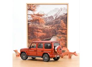 Mercedes-Benz G-Class 2024 Kupferorange matt Norev 1:18 Metallmodell