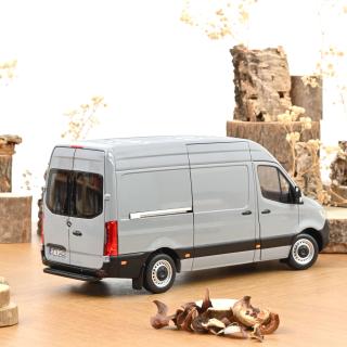 Mercedes-Benz Sprinter 2018 Grey  Norev 1:18 Metallmodell