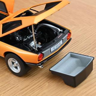 Mercedes-Benz C 111/II 1970 White Autumn metallic 1:18 Norev 1:18 Metallmodell 2 Türen, ausfahrbare Scheinwerfer, Kofferraum und Motorhaube  zu öffnen!