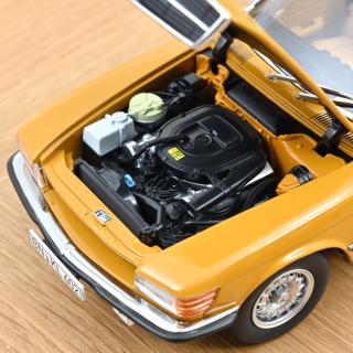 Mercedes-Benz 450 SL 1975 Cayenne Orange 1:18 Norev 1:18 Metallmodell 2 Türen, Motorhaube und Kofferraum zu öffnen!