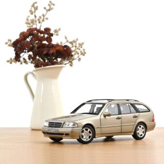 Mercedes-Benz C-Class T-Model 1997 Smoke silver  Norev 1:18 Metallmodell 4 Türen, Motorhaube und Kofferraum zu öffnen!