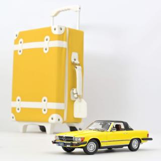 Mercedes-Benz 450 SL US-Version 1979 - Yellow Norev 1:18 Metallmodell Türen, Motorhaube und Kofferraum zu öffnen!