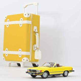 Mercedes-Benz 450 SL US-Version 1979 - Yellow Norev 1:18 Metallmodell Türen, Motorhaube und Kofferraum zu öffnen!