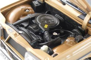 Mercedes S123 T-Modell - champagner-met. (Code 473) \"Limited 500 pieces\" - Sticker on the box Norev 1:18 Metallmodell 4 Türen, Motorhaube und Kofferraum zu öffnen!