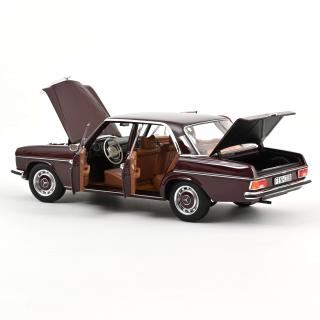 Mercedes-Benz 200 1968 Dark Red Brown  Norev 1:18 Metallmodell 4 Türen, Motorhaube und Kofferraum zu öffnen!