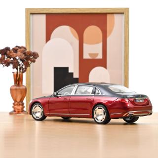 Mercedes-Maybach S 680 4MATIC 2021 Nautical Blue/Patagonia Red   Norev 1:18 Metallmodell 4 Türen, Motorhaube und Kofferraum zu öffnen!