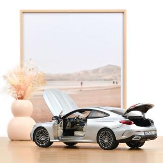 Mercedes-Benz CLE Coupé 2024 Hightech Silver   Norev 1:18 Metallmodell 2 Türen, Motorhaube und Kofferraum zu öffnen!