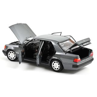 Mercedes-Benz 500 E 1990 Pearl Grey metallic  Norev 1:18 Metallmodell 4 Türen, Motorhaube und Kofferraum zu öffnen!