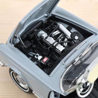 Mercedes-Benz 230 SL 1963 Grey Norev 1:18 Metallmodell 2 Türen, Motorhaube und Kofferraum zu öffnen!