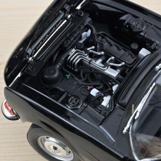 Peugeot 504 Coupé 1969 Black Norev 1:18 Metallmodell 2 Türen, Motorhaube und Kofferraum zu öffnen!