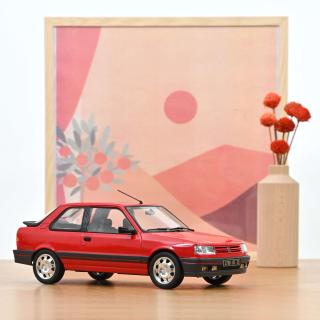 Peugeot 309 GTi 1998 - Vallelunga Red (Türen, Motorhaube... nicht zu öffnen!) Norev 1:18 Wiederauflage