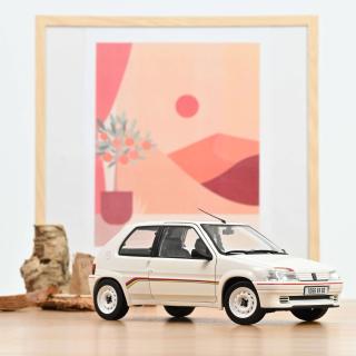 Peugeot 106 Rallye 1.3 1993 White  Norev 1:18 Metallmodell  (Türen zu öffnen!)