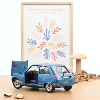 Renault 5 Alpine 1977 Alpine Blue  Norev Metallmodell 1:18 (Türen und Motorhaube zu öffnen!)