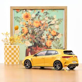 Renault Megane R.S. Trophy 2022 Jaune Sirius (gelb)  Norev 1:18 Metallmodell (Türen/Hauben nicht zu öffnen!)