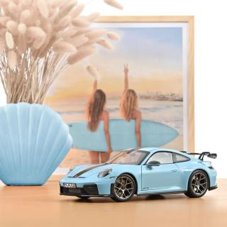 Porsche 911 GT3 w/Weissach Pack 2025 Gulfblue   Norev 1:18 Metallmodell 2 Türen und vordere Haube zu öffnen!