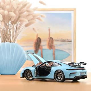 Porsche 911 GT3 w/Weissach Pack 2025 Gulfblue   Norev 1:18 Metallmodell 2 Türen und vordere Haube zu öffnen!