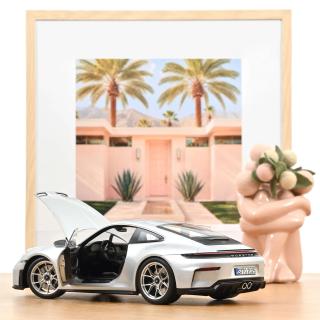 Porsche 911 GT3 w/Touring Pack 2025 GT-Silvermetallic  Norev 1:18 Metallmodell 2 Türen und vordere Haube zu öffnen!