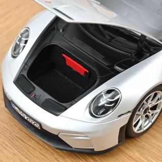 Porsche 911 GT3 w/Touring Pack 2025 GT-Silvermetallic  Norev 1:18 Metallmodell 2 Türen und vordere Haube zu öffnen!
