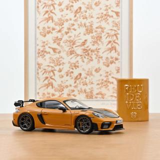 Porsche Cayman GT4 RS w/Weissach 2023 Bahama Yellow Pack  Norev 1:18 Metallmodell 2 Türen, Motorhaube und Kofferraum zu öffnen!