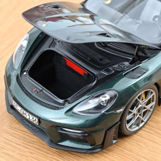 Porsche 718 Spyder RS w/ Weissach Pack 2023 Forest Green  Norev 1:18 Metallmodell 2 Türen, Motorhaube und Kofferraum zu öffnen!