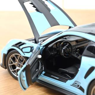Porsche 911 GT3 RS w/Weissach Pack 2022 Light blue  1:18 Norev 1:18 Metallmodell 2 Türen und Motorhaube  zu öffnen!
