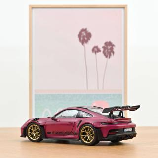 Porsche 911 GT3 RS w/Weissach Pack 2022 Ruby Star 1:18 Norev 1:18 Metallmodell 2 Türen und Kofferraum zu öffnen!