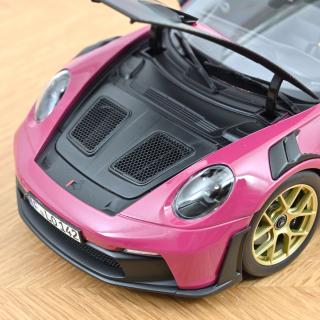 Porsche 911 GT3 RS w/Weissach Pack 2022 Ruby Star 1:18 Norev 1:18 Metallmodell 2 Türen und Kofferraum zu öffnen!