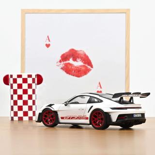 Porsche 911 GT3 RS w/Weissach Pack 2022 White/Pyro Red Norev 1:18 Metallmodell 2 Türen und vordere Haube zu öffnen!