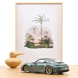 Porsche 911 GT3 with Touring Package 2021 Malachite Green met.  Norev 1:18 Metallmodell 2 Türen und 1 Haube  zu öffnen!