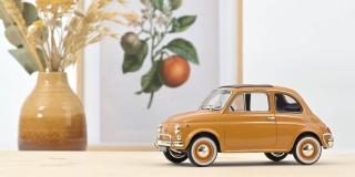 Fiat 500 L 1969 - Positano Yellow Norev 1:18 Metallmodell (Türen/Hauben nicht zu öffnen!)