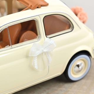 Fiat 500 L 1968 Ivory Wedding Gift  Norev 1:18 Metallmodell (Überarbeitete Version - Türen/Hauben nicht zu öffnen!)