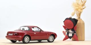 Mazda MX-5 1989 - Red Norev 1:18 Metallmodell (Türen/Hauben nicht zu öffnen!) Wiederauflage