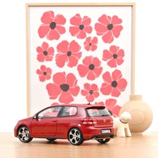 VW Golf VI GTI 2009 Tornadorot Norev 1:18 Metallmodell 2 Türen, Motorhaube und Kofferraum zu öffnen!