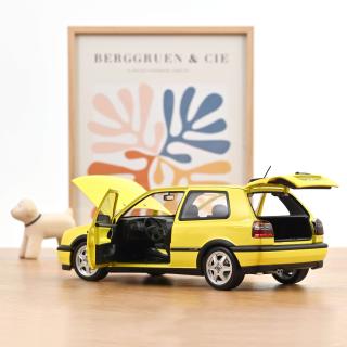 VW Golf III GTI Color Concept 1994 Yellow Norev 1:18 Metallmodell 2 Türen, Motorhaube und Kofferraum zu öffnen!