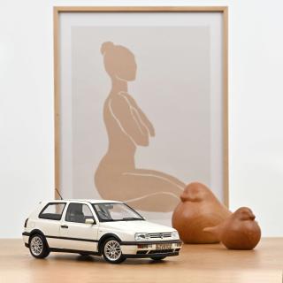 VW Golf GTI 1996 Candy White  Norev 1:18 Metallmodell 2 Türen, Motorhaube und Kofferraum zu öffnen!
