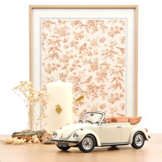VW Volkswagen Käfer 1303 Cabriolet 1972 Light Ivory  Norev 1:18 Metallmodell  (Türen/Hauben nicht zu öffnen!)