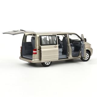 VW Volkswagen  Multivan 2003 Wheat Beige metallic  Norev 1:18 Metallmodell (3 Türen und Kofferraum zu öffnen!)