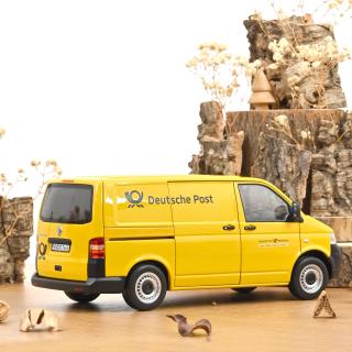 VW T5 Bus Transporter 2003 gelb Post  Norev Metallmodell 1:18 (3 Türen und Kofferraum zu öffnen!)