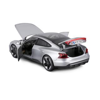 Audi RS E-Tron GT  ́22 silber Burago 1:18 Metallmodell