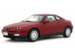 Alfa Romeo GTV 2.0 T.Spark 16V 1995 ROSSO PROTEO Laudoracing 1:18 Resinemodell (Türen, Motorhaube... nicht zu öffnen!)