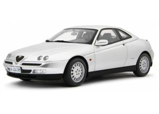 Alfa Romeo GTV 2.0 T.Spark 16V 1995 GRIGIO CHIARO MET. Laudoracing 1:18 Resinemodell (Türen, Motorhaube... nicht zu öffnen!)