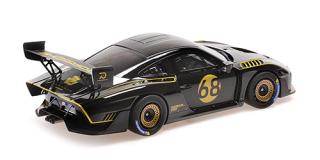 PORSCHE 935/19 - BLACK WITH GOLD STRIPES - 2020 Minichamps 1:18 Metallmodell