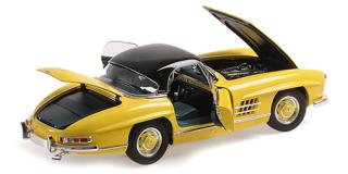 MERCEDES-BENZ 300 SL ROADSTER (W198) - 1958 - YELLOW - W/ HARDTOP Minichamps 1:18 Metallmodell mit zu öffnenden Türen und Haube(n)